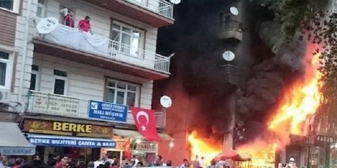 Kırşehir'de terör yürüyüşünde çıkan olaylarda FETÖ şüphesi
