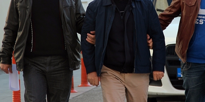 FETÖ şüphelisi yol kontrolünde yakalandı