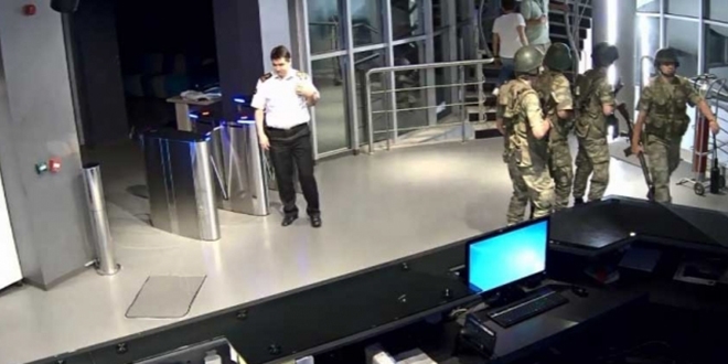 'Digiturk'ü basan eli silahlı kişiler bizdik'