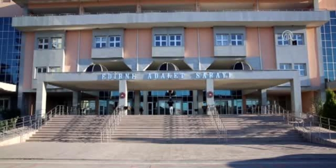 'Bana para yatır dediler yatırdım. Çek dediler çektim'