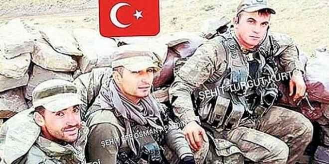 Fotoğraftaki acı tesadüf