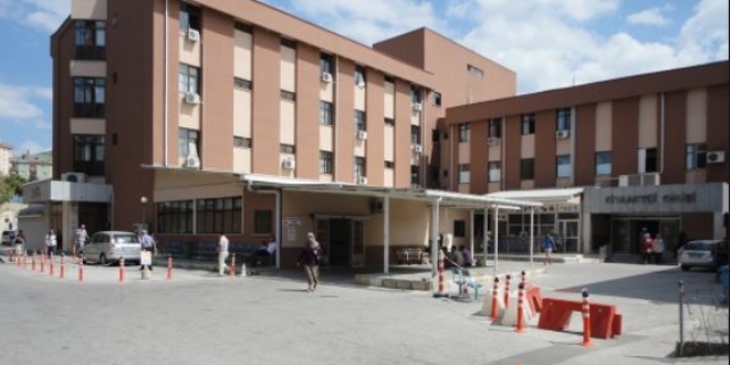 Rapor alamayınca doktoru tabancayla tehdit etti