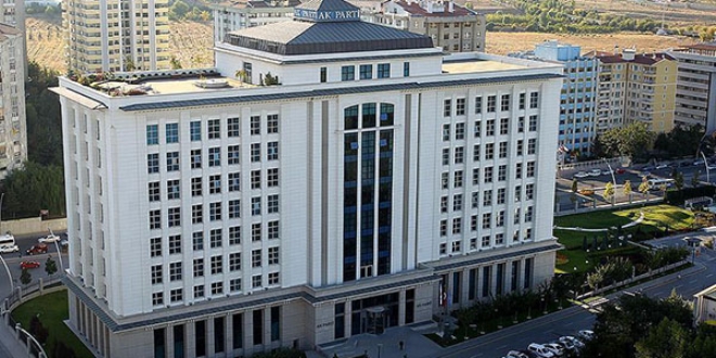 AK Parti MYK ve MKYK 1 Mayıs'ta toplanıyor