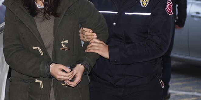 FETÖ'nün kadın yapılanmasına operasyon: 14 gözaltı