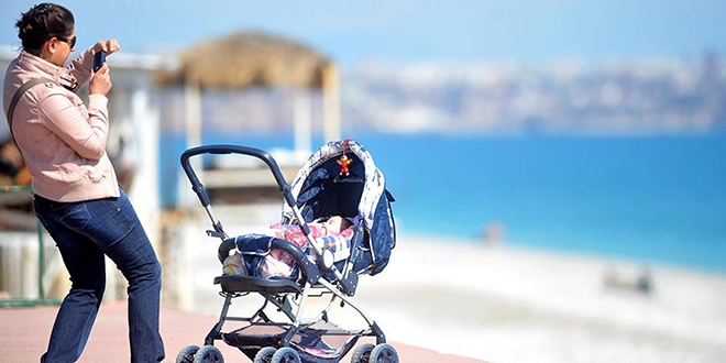 Bebek arabasında yerli ürünün payı arttı