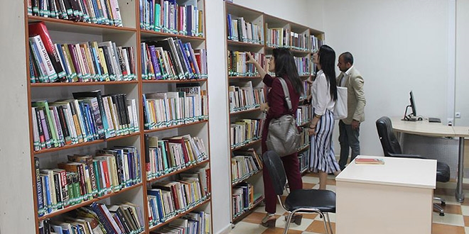 Teröristlerin iki kez ateşe verdiği kütüphane hizmete açıldı