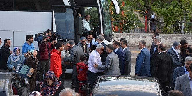 Proje kampsamında 35 din görevlisi Diyarbakır'a geldi
