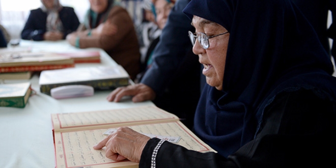 83 yaşında Kur'an-ı Kerim okumayı öğrendi