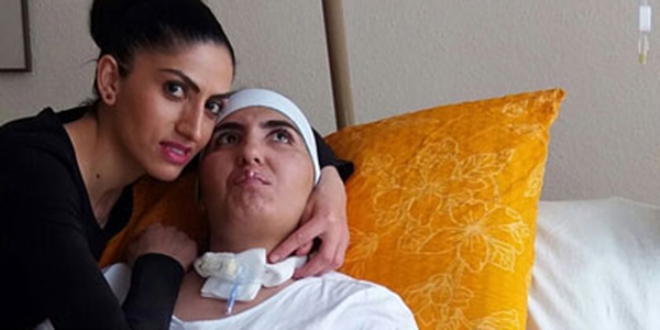 Kumru öğretmen o sözleri duyunca içini çekiyor