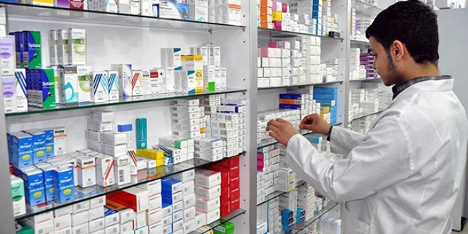 Kronik hastalar için 'danışman eczaneler' geliyor