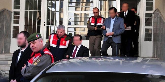 Darbeci 5 eski subaya verilen ceza istinafta onandı