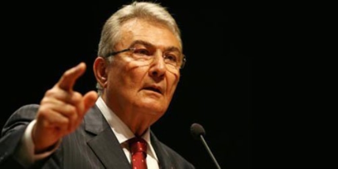 Deniz Baykal: Yüzde 50 ile anayasa kabul edilmez