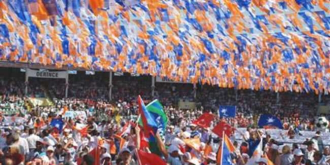 CHP, AK Parti kongresine temsilci göndermeyecek