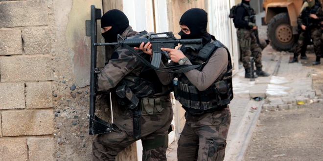 Şırnak'ta 1 polis şehit oldu, 2 polis yaralandı