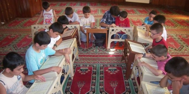Kur'an kursuna gelen zeki çocukları FETÖ'ye yönlendirmiş