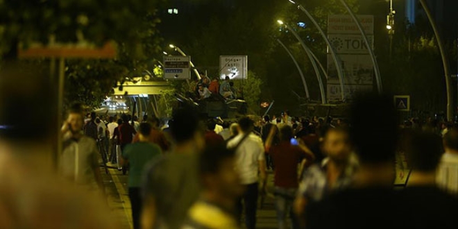 'Darbe girişiminde FETÖ, PKK ve DEAŞ bağlantısı'