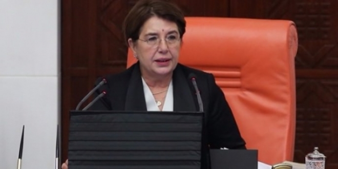 'FETÖ'yle mücadele dedikodu seviyesine indirgeniyor'