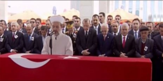 Şehit Tümgeneral Aydın, Ankara'da toprağa verildi