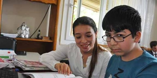 Öğretmenleri evde özel eğitim verdi, TEOG birincisi oldu