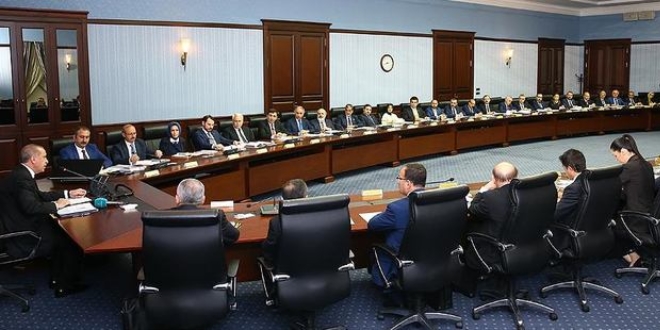 AK Parti MYK üyeleri 'Genelkurmay çatı davası'nı izleyecek