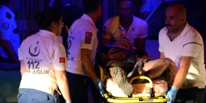 Başkentte silahlı ve bıçaklı kavga: 6 yaralı