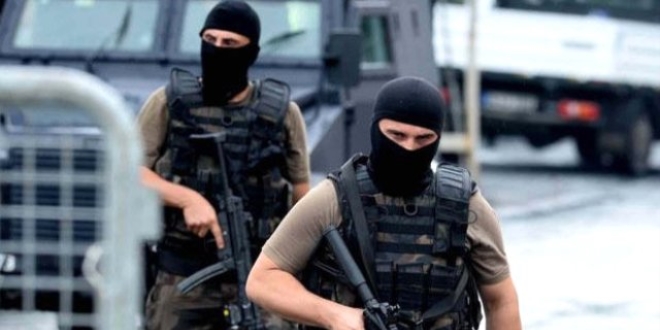 Van'da saldırı düzenleyip kaçan teröristlere yönelik operasyon başlatıldı