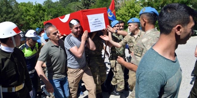 Şehit Uzman Onbaşı Zengin, Giresun'da toprağa verildi