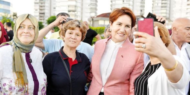 Akşener: Babaanne olmuyorum eve dönmüyorum