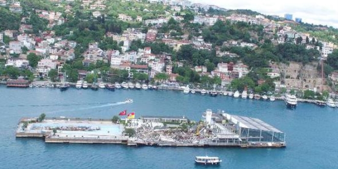 Su Ada'ya 'cami yapılsın' önerisi