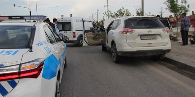 Jandarmanın ihtarına uymayan sürücü vurularak yakalandı