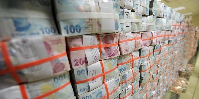 Toplam kredi stoğu 1,9 trilyon lirayı aştı