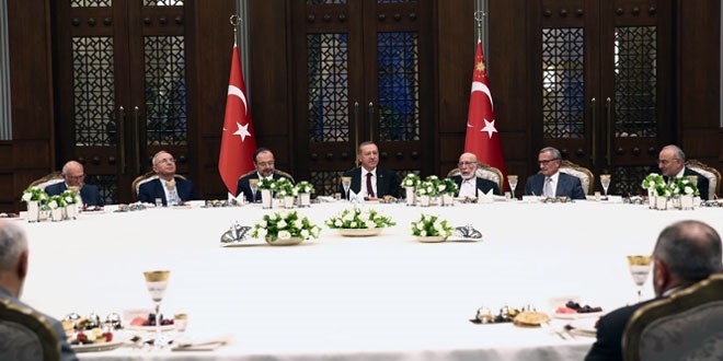 Cumhurbaşkanı Erdoğan, devlet protokolüne iftar verecek