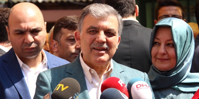 Abdullah Gül'ün danışmanı hakkında yakalama kararı