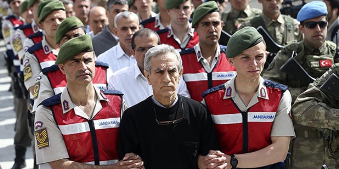 Genelkurmay çatı davasında ara karar verildi