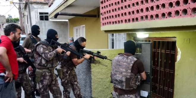 Kaçırılan 14 yaşındaki kız operasyonla kurtarıldı