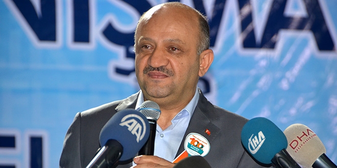 'TSK'ya 12 İHA daha teslim edildi'