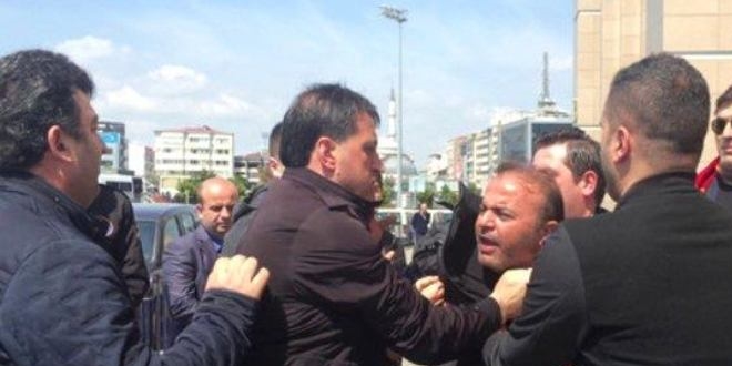 17-25 Aralık kumpasçısı müdüre mahrem abisinden 3 bin TL maaş
