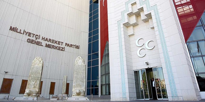 MHP'de tartışma sürüyor... Yeni parti mi geliyor