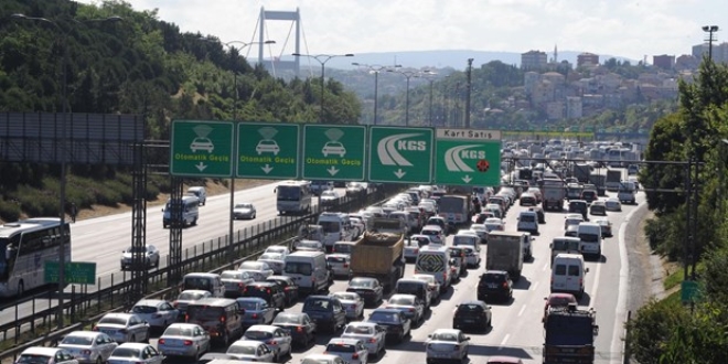 Köprü ve otoyollar bayramda ücretsiz