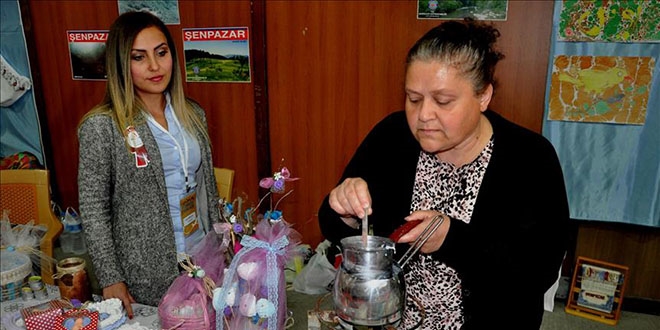 Halk eğitim kursları kadınlar için gelir kapısı oldu