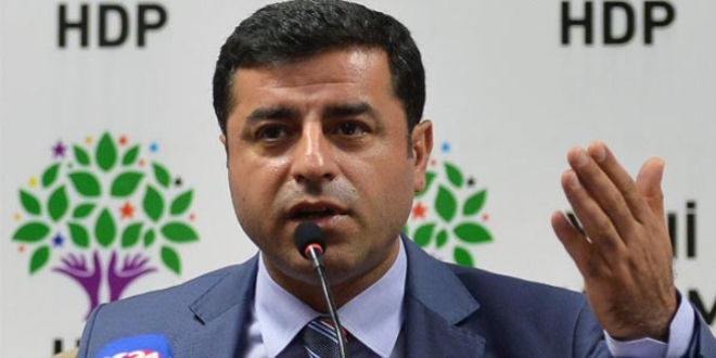 Demirtaş'tan şikayetçi olan polis davasını geri çekti