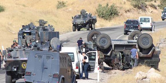 anlurfa'da zrhl polis arac devrildi: 6 yaral
