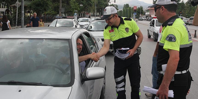 Bayramda 70 bin trafik polisi görev yapacak