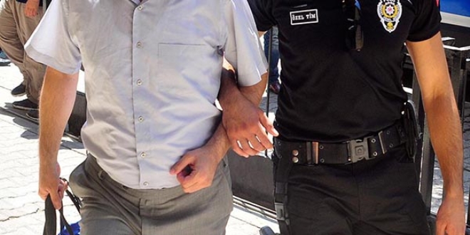 FETÖ şüphelisi ismini değiştirerek gizlenmeye çalışmış