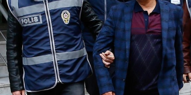 FETÖ şüphelisi öğretmen bayram ziyaretinde yakalandı