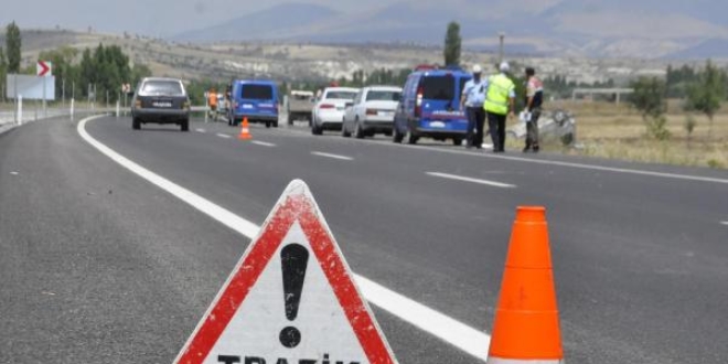 TRT personeli bariyerlere çarptı: 6 yaralı