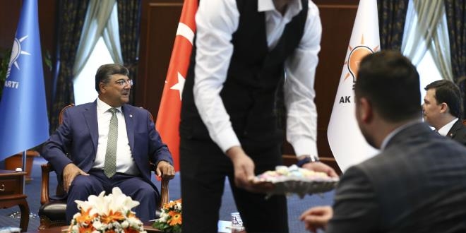 CHP'den AK Parti'ye bayram ziyareti