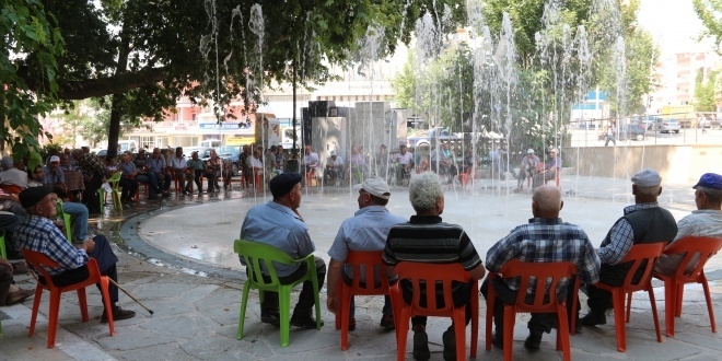 Balıkesir'de termometreler 43 dereceyi gösterdi