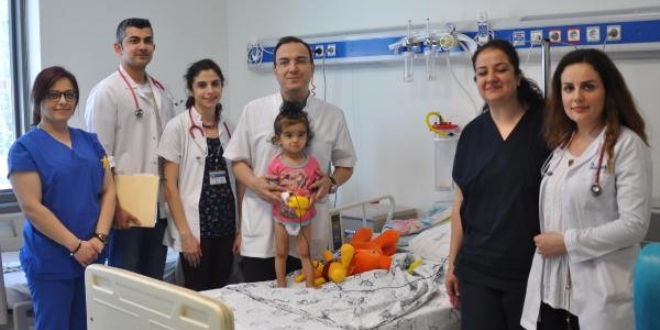 Az pişmiş et yedi, 13 gün hiç idrarını yapmadı