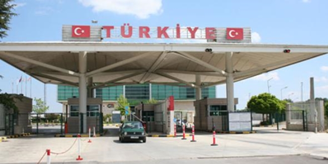 Gümrük kapılarındaki 'Özel Taşıtlar Ön Beyan Uygulaması' başlatıldı